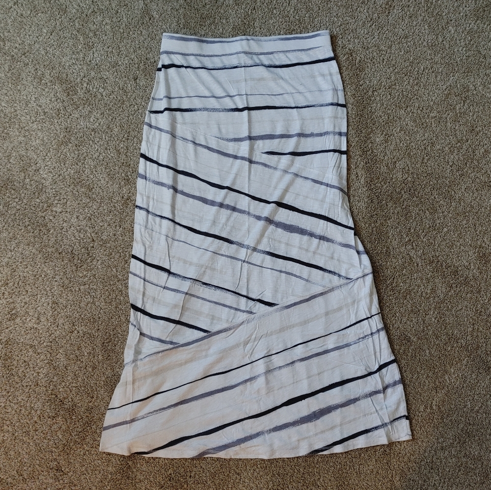 EXPRESS maxi skirt- size medium